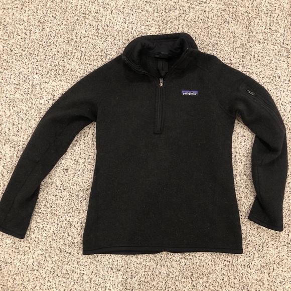 SOLD— Black Patagonia pullover - Picture 3 of 6